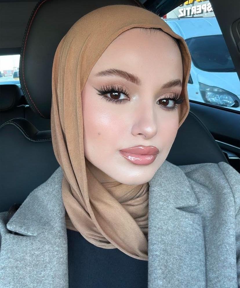 Silvan Duygusal Partner Escort Bayan Seyhan