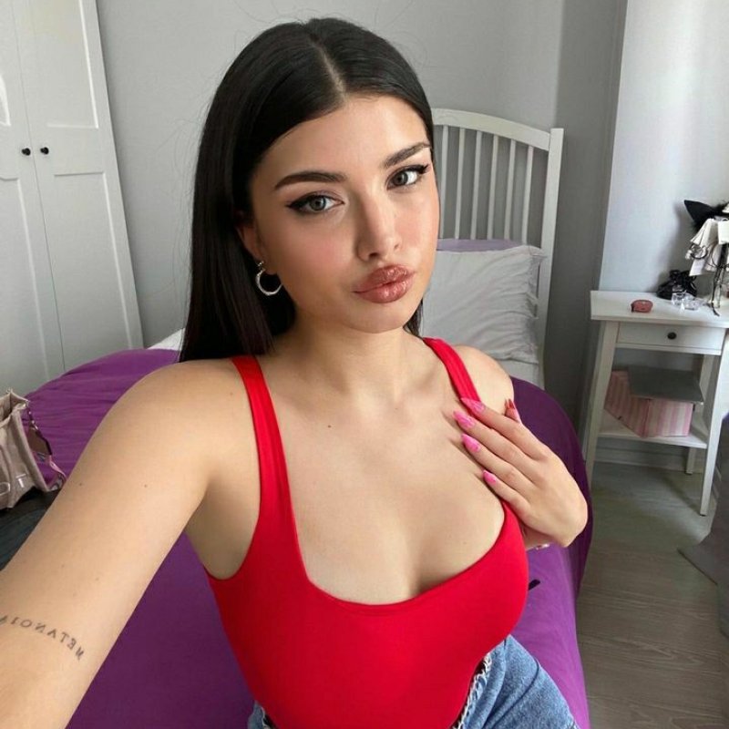 Silvan Otele Gelen Bayan Bayan Escort Filiz